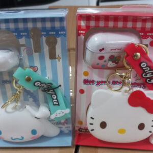 auricualr kitty y amigos modelo k19 con accesorios