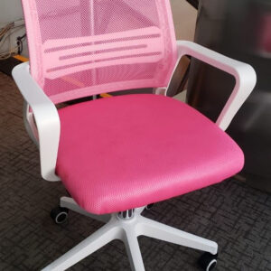 SILLA DE OFICINA BLANCA Y ROSA SC-01NJ