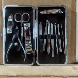 SET DE MANICURA 11PCS ESTUCHE S-2406