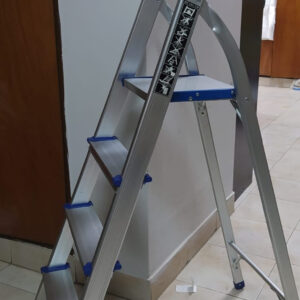 escalera hogareña 4 escalones 150 kg